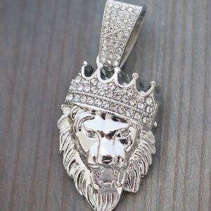 Lion Ice Style with Rhinestones Pendant Silver Plated